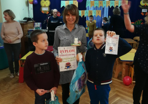 dumni Bartosz, Antoś i pani Iwonka