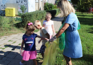 Sprzątanie świata - zajęcie w terenie 25