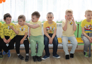 Na tropie zapylaczy - na zdjęciu wszyscy chłopcy