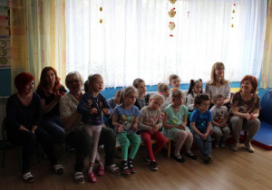 Wizyta przedszkolaków z Łękińska 8