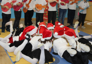 Wizyta przedszkolaków z PP Nr 9 - występ artystyczny gości